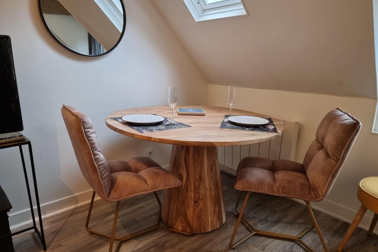 La Mezzanine D'Au Sans Pareil- Cosy Appartement City Center องเฟลอร์ ภายนอก รูปภาพ